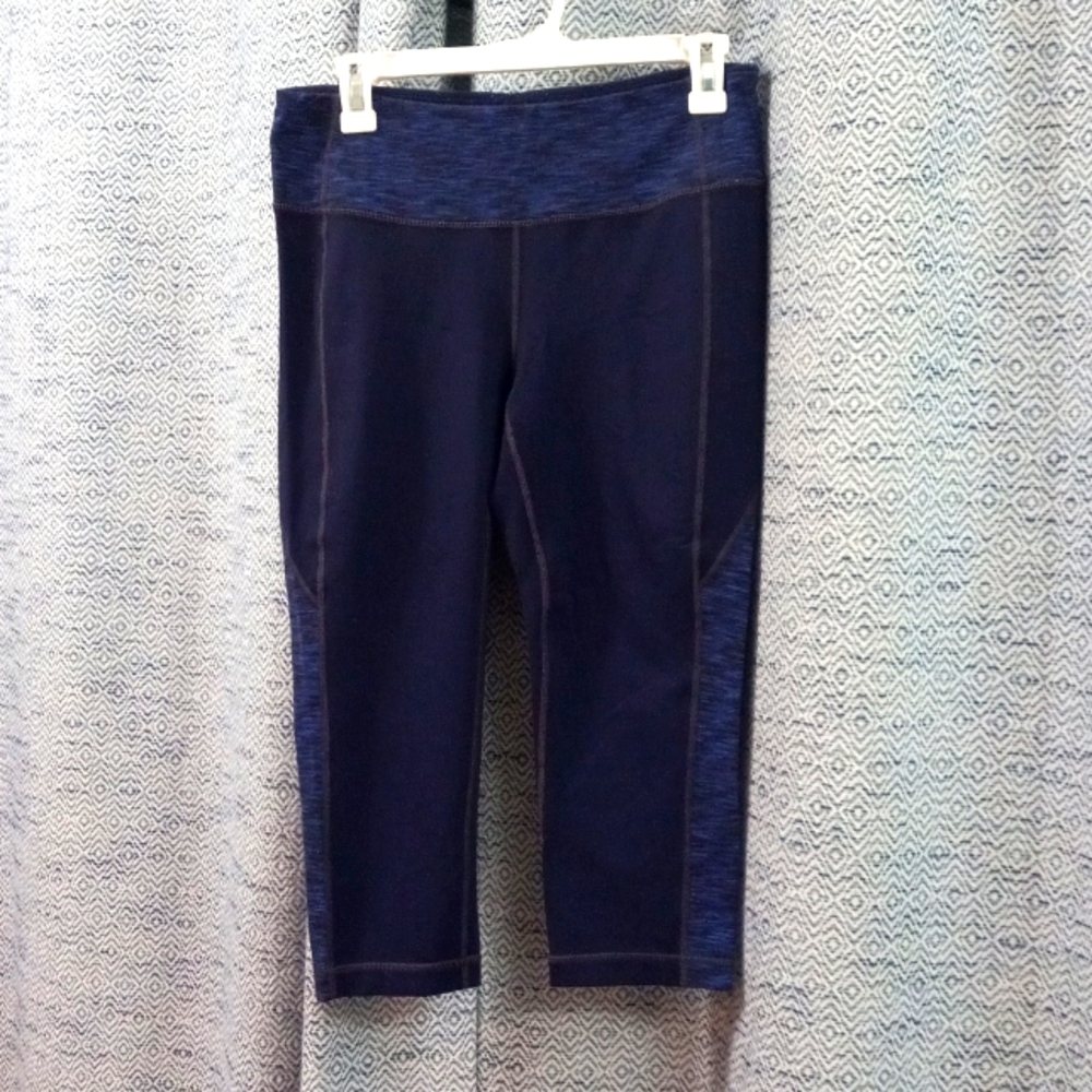 Athleta cropped leggings